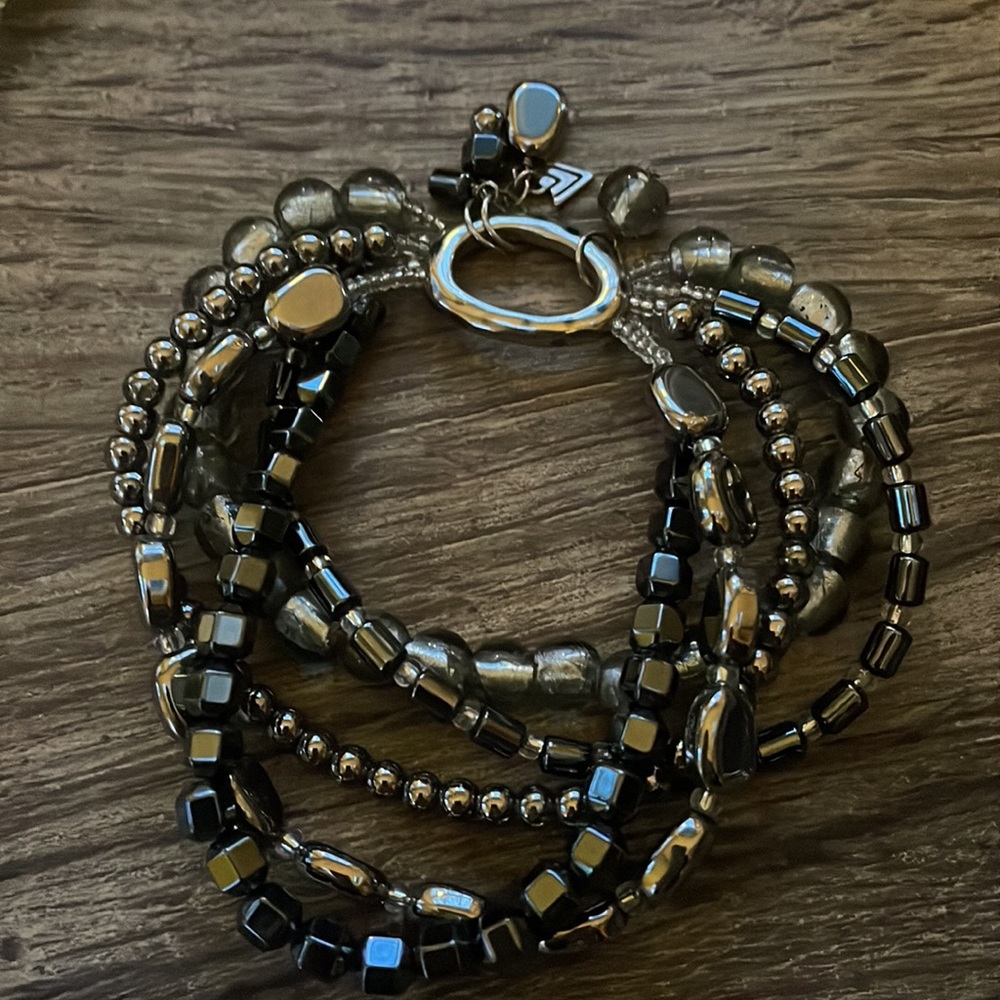 Silpada ‘Hailstone’ stretch bracelet